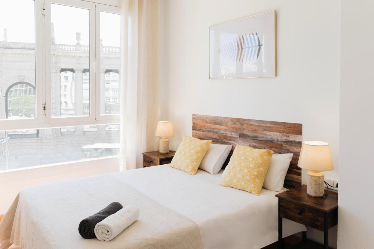 Sunny And Modern Apartment Ideal For Groups Барселона Екстериор снимка